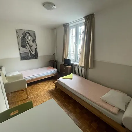Lama Rooms * Warsaw