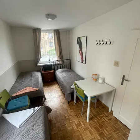 Hostel Lama Rooms